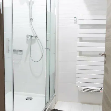 Aux Iles D'or Ιέρ