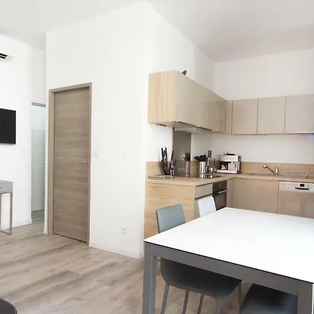 Aux Iles D'or Apartman